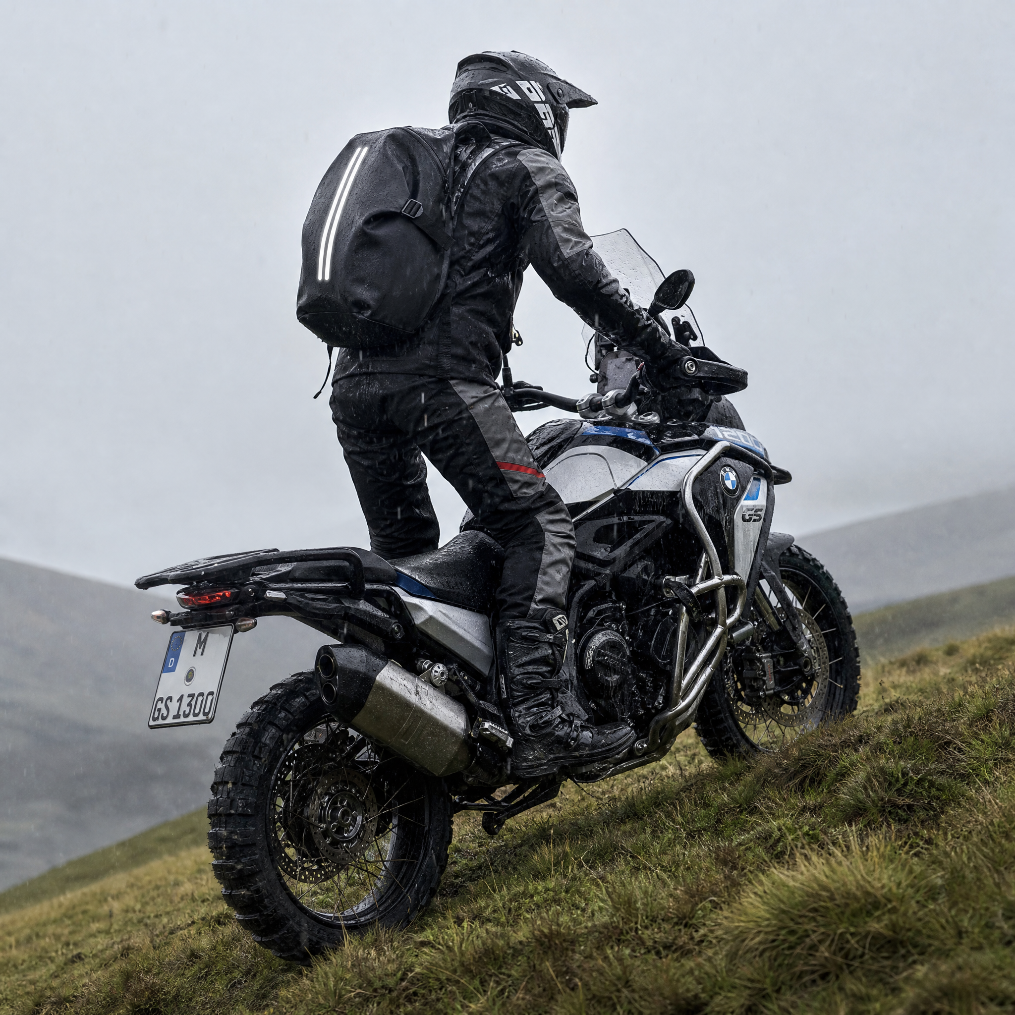 Motorcycle waterproof backpack